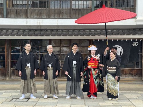 花嫁行列の出場カップル（１組）募集